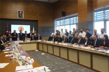 تفاصيل إقرار مشروع قانون السلام مع الأكراد في لجنة العدل بالبرلمان التركي