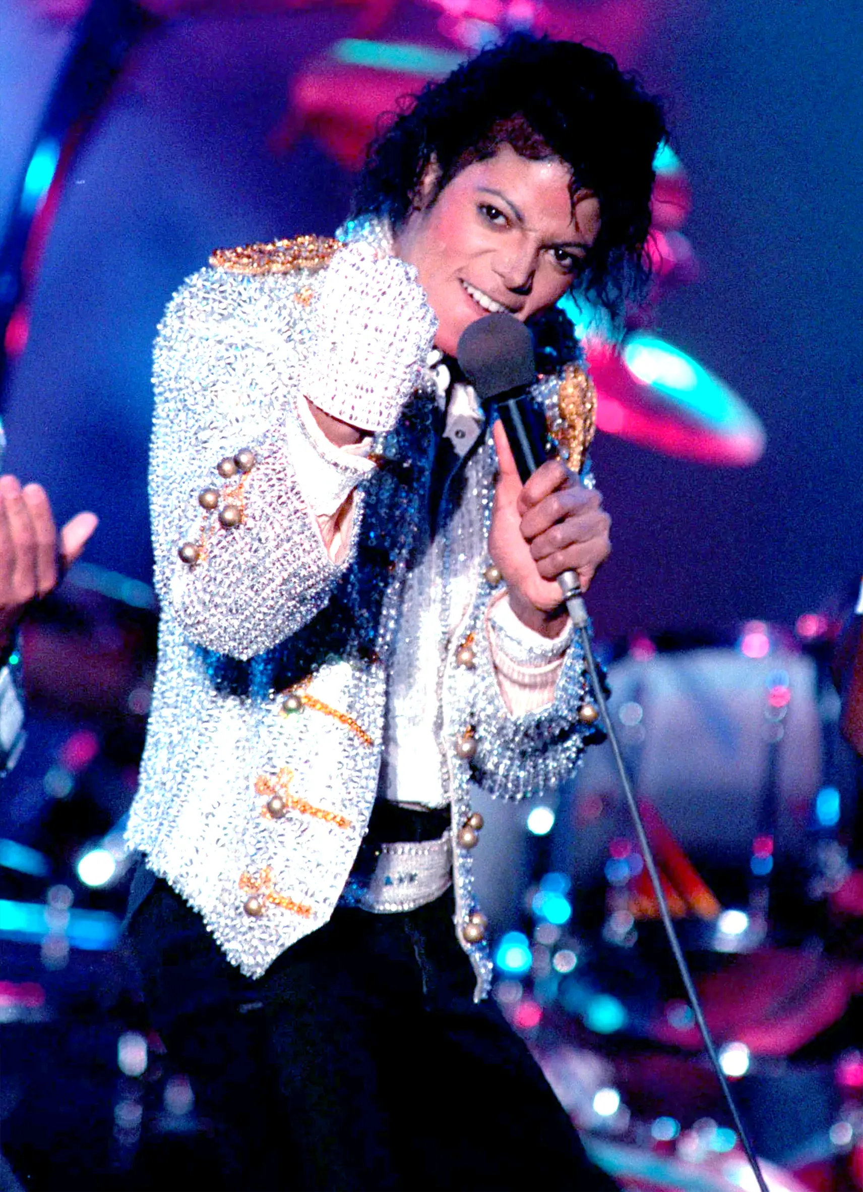 Michael Jackson: From a gifted child in an artistic family to the “King of Pop” who changed the history of music
