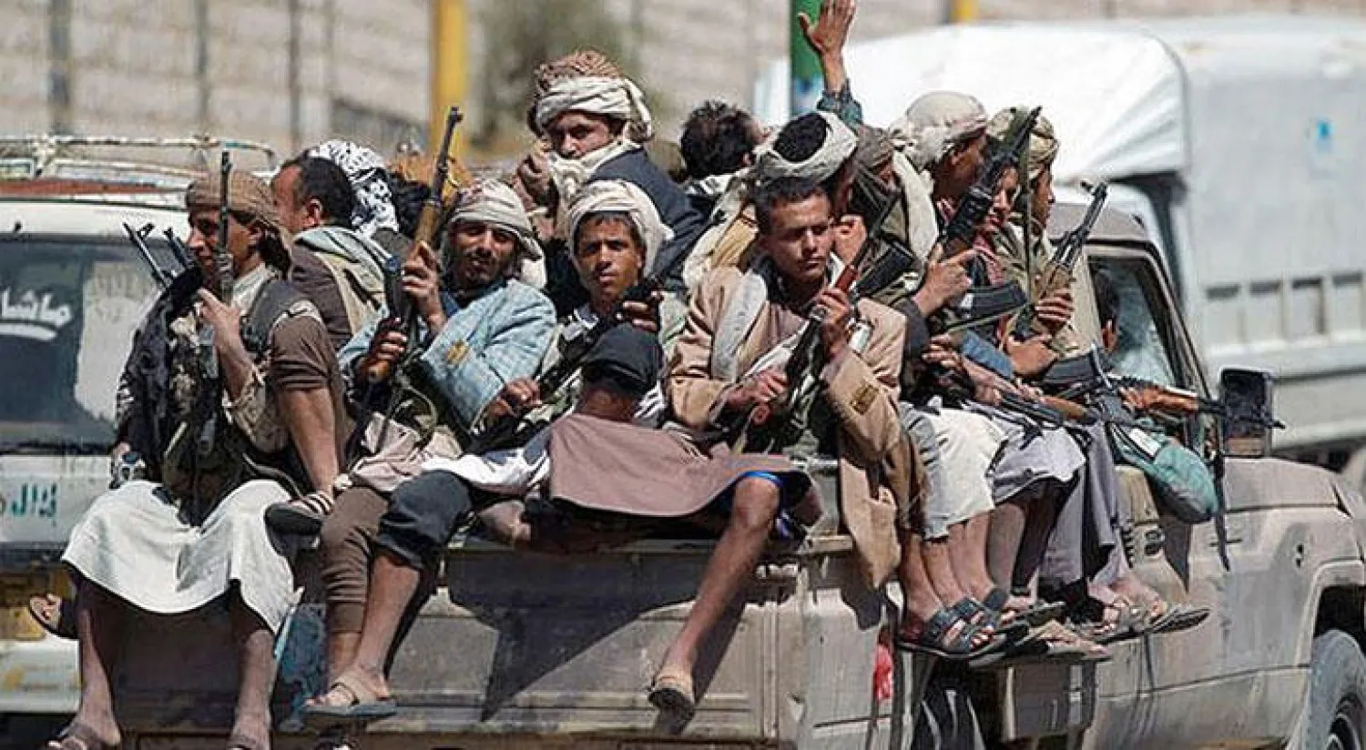 Yemen: Fierce clashes and repelling of Houthi infiltration attempts on the western fronts of Taiz city