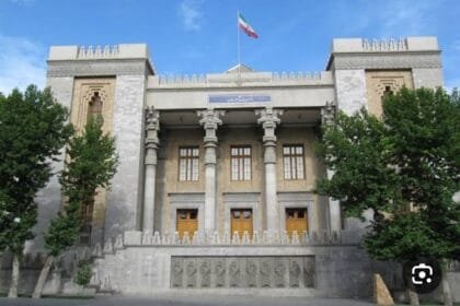 Iran describes US economic threats as "miscalculations"