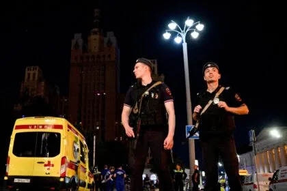 An explosion near a cafe in Moscow leaves dozens injured; Russian authorities intensify investigations
