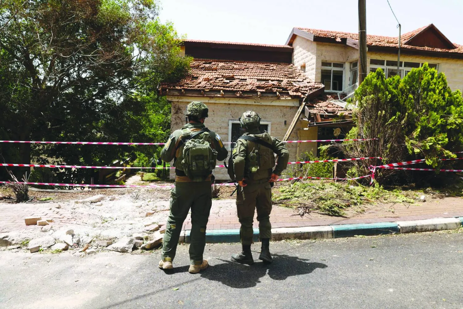 Israeli Broadcasting Corporation: Discussions to Establish New Security Zone Closer to Lebanese Border
