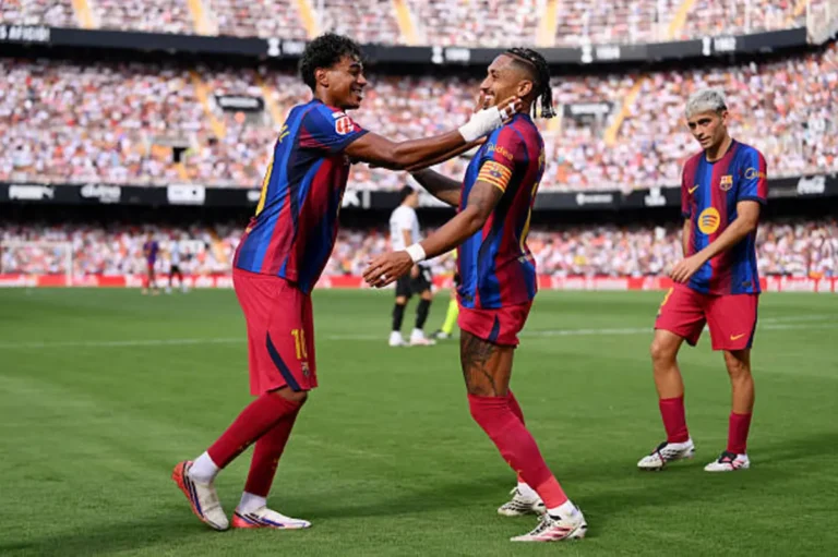 برشلونة يهزم فالنسيا بخماسية نظيفة ويواصل انطلاقته المثالية في الدوري الإسباني