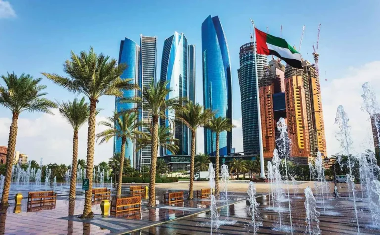 Standard Chartered: UAE leads the world in investment plans in digital finance for supply