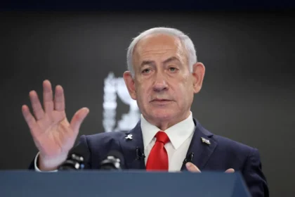 Netanyahu moves to evacuate settlement outposts in the West Bank in the face of pressure from Washington