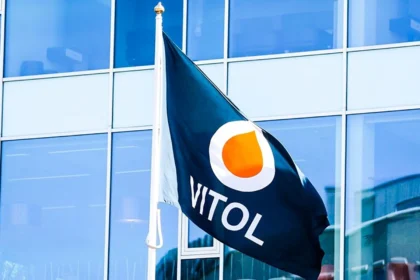 Uganda enlists Vitol to market its crude oil
