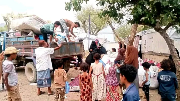 Increasing displacement from Al-Mukha... a wave of population movement toward Aden amidst escalating tension