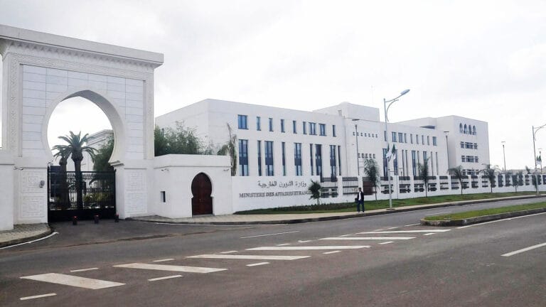 Algeria condemns the targeting of Saudi cities and affirms its solidarity with the Kingdom
